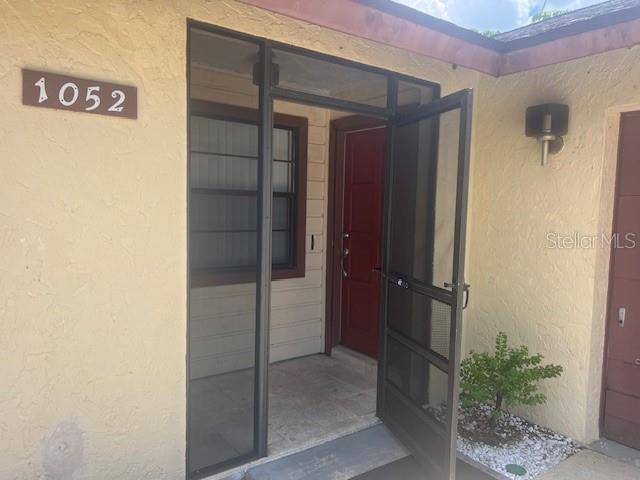 1052 DEER HOLLOW BLVD — photo 2