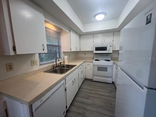 1052 DEER HOLLOW BLVD — photo 3