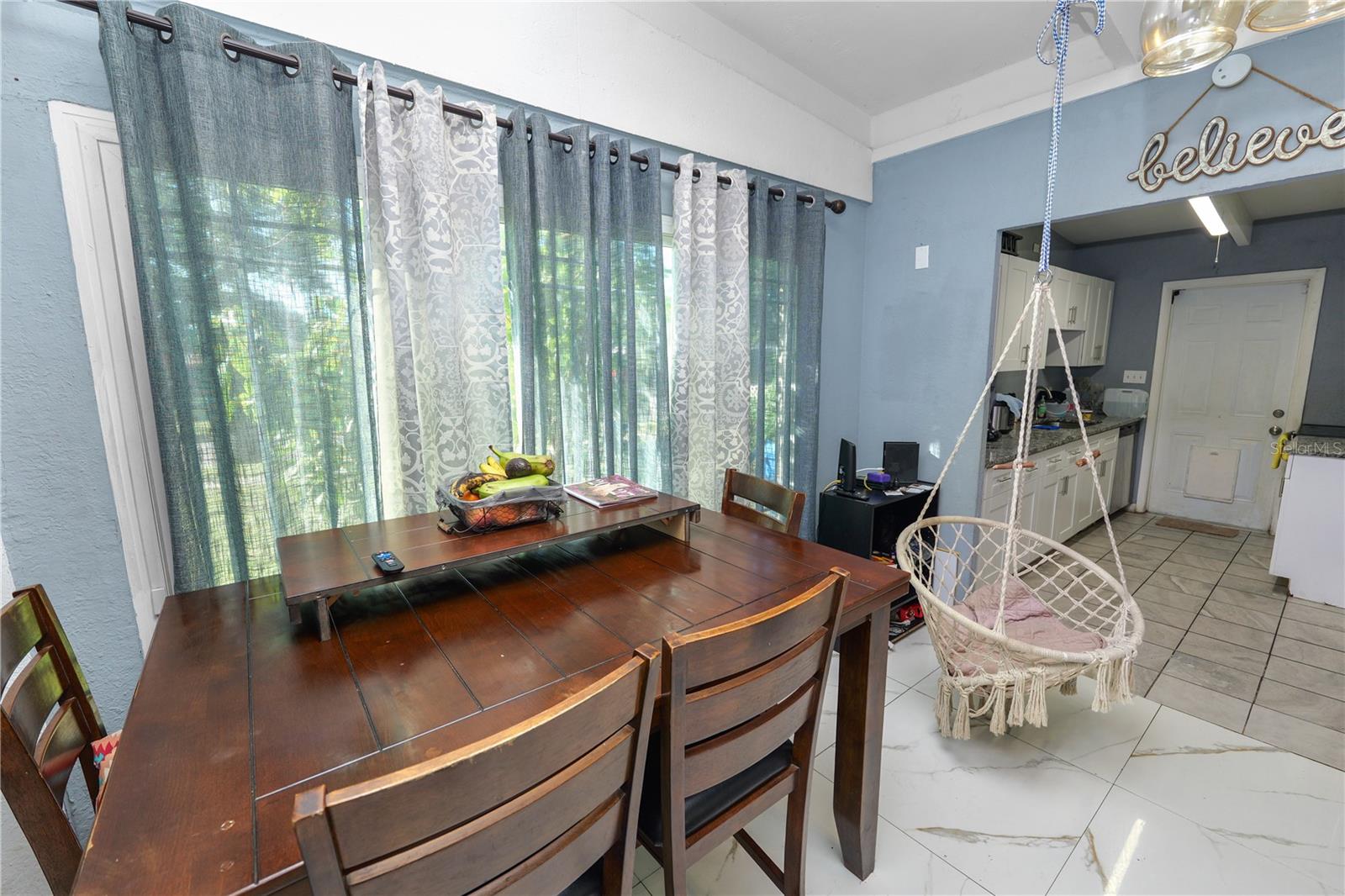 1515 LANCELOT LOOP — photo 19