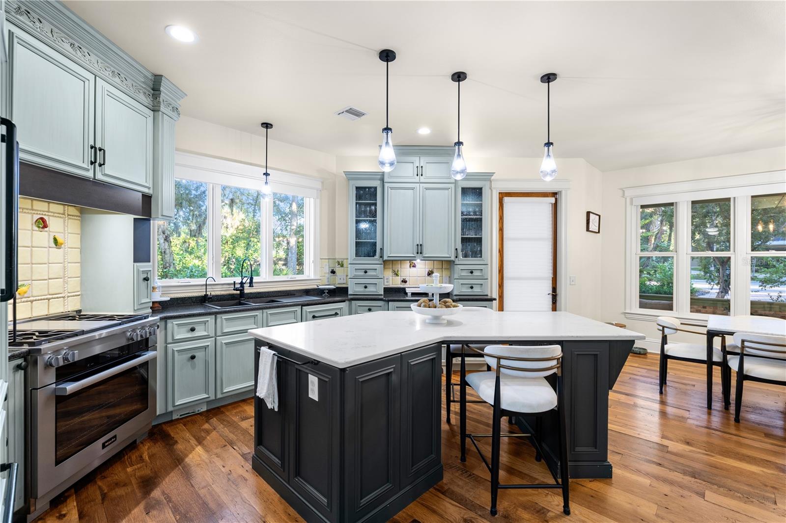 5903 RIVER FOREST CIR — photo 15