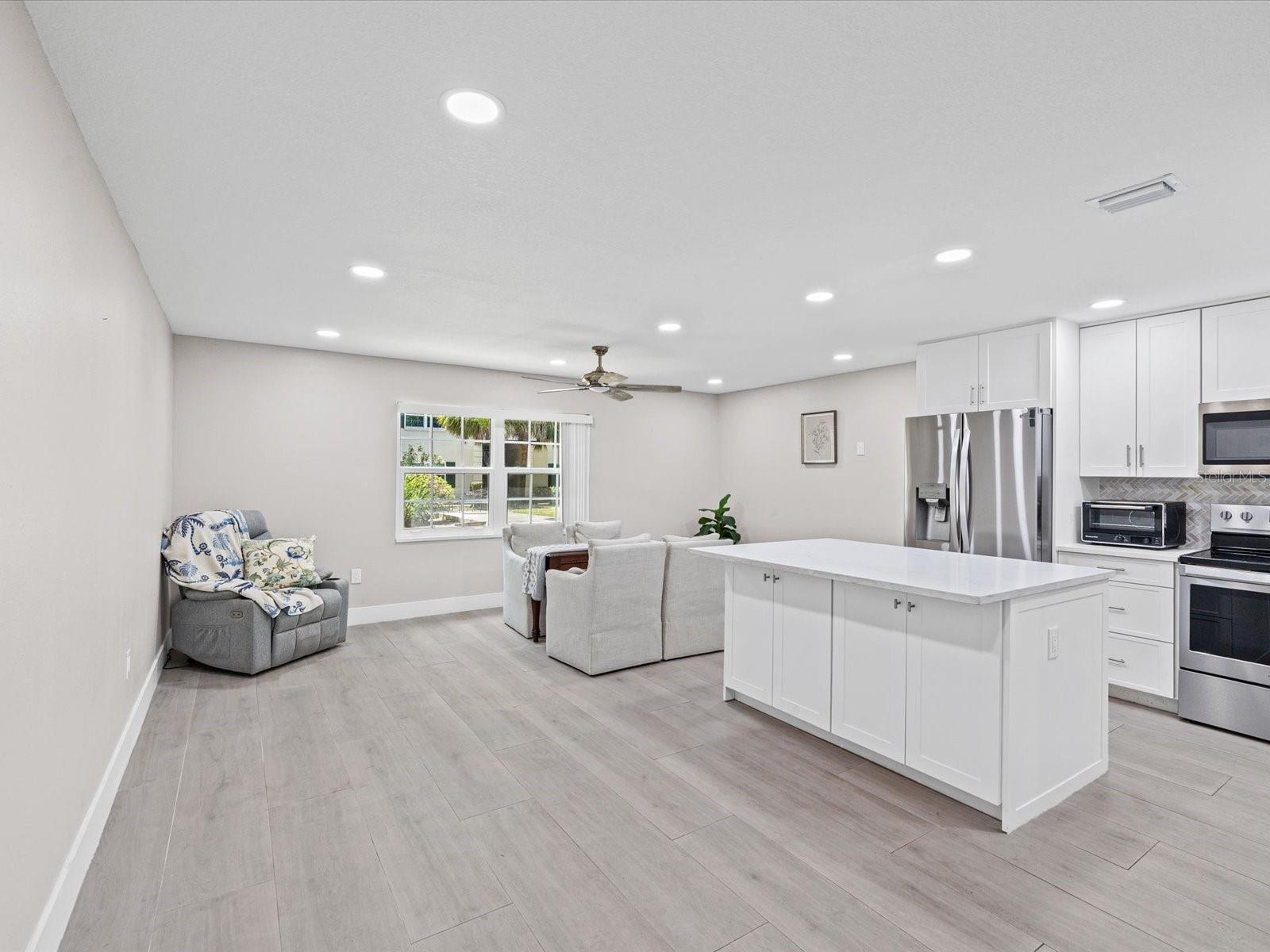 4335 AEGEAN DR #128A — photo 8