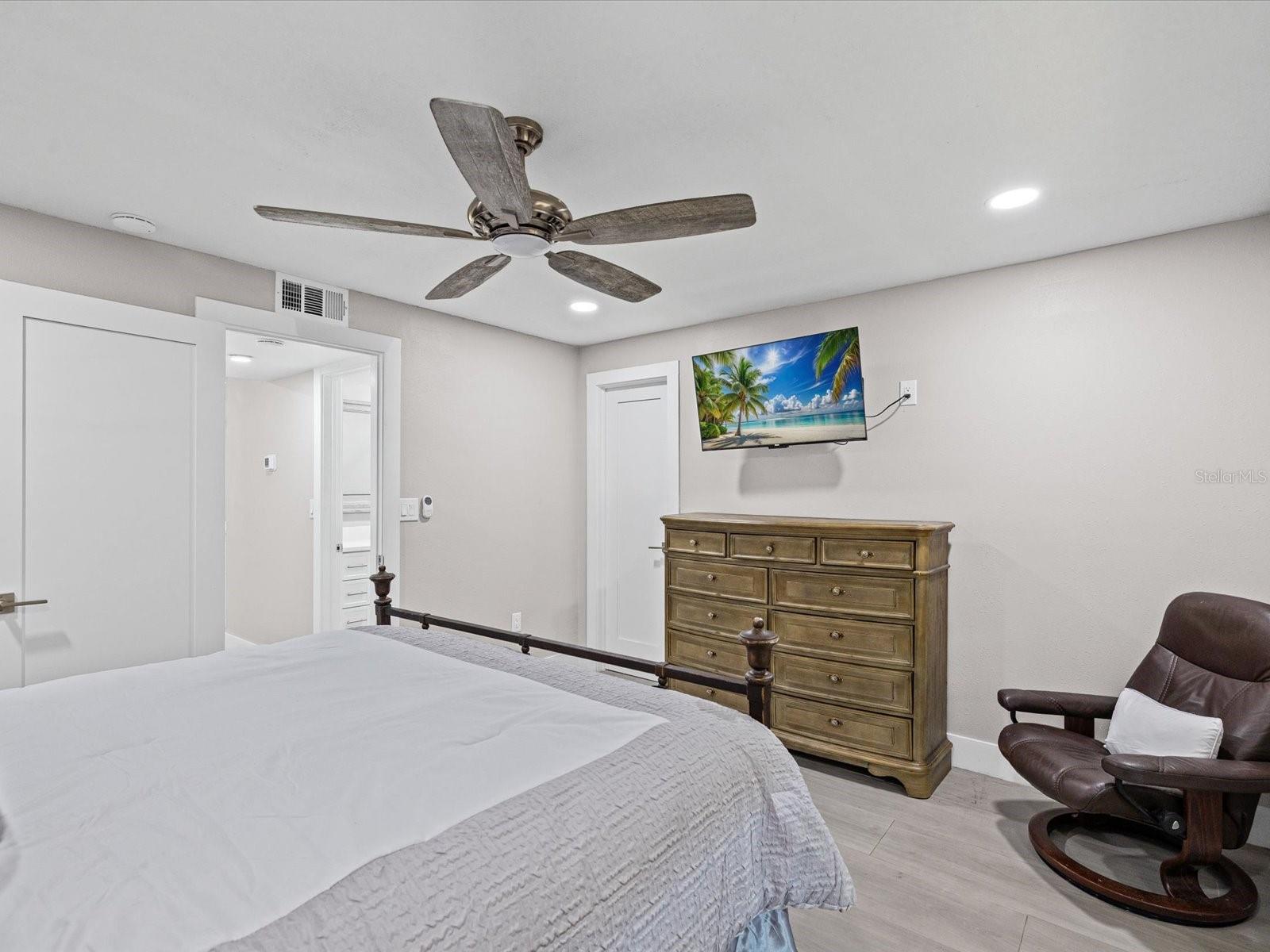 4335 AEGEAN DR #128A — photo 22