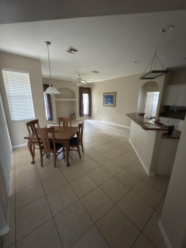 4258 MERMELL CIR — photo 10