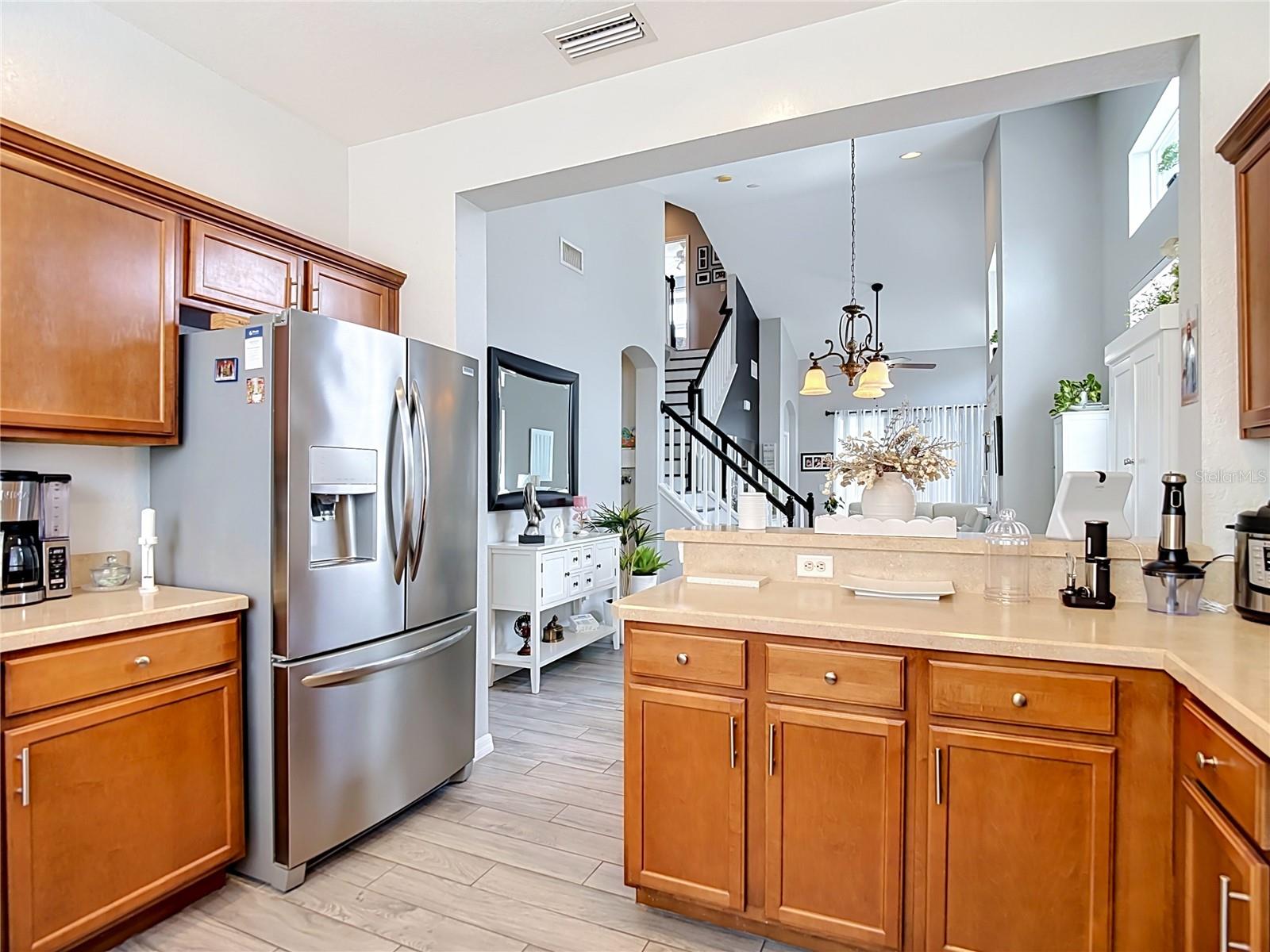 1203 SUMMERGATE DR — photo 25