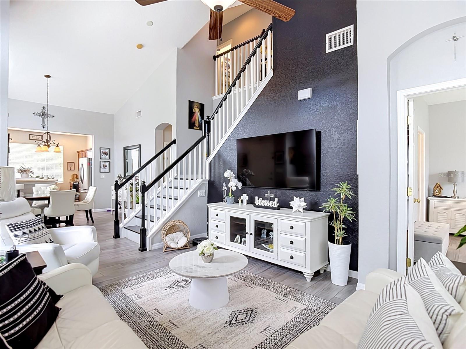 1203 SUMMERGATE DR — photo 15