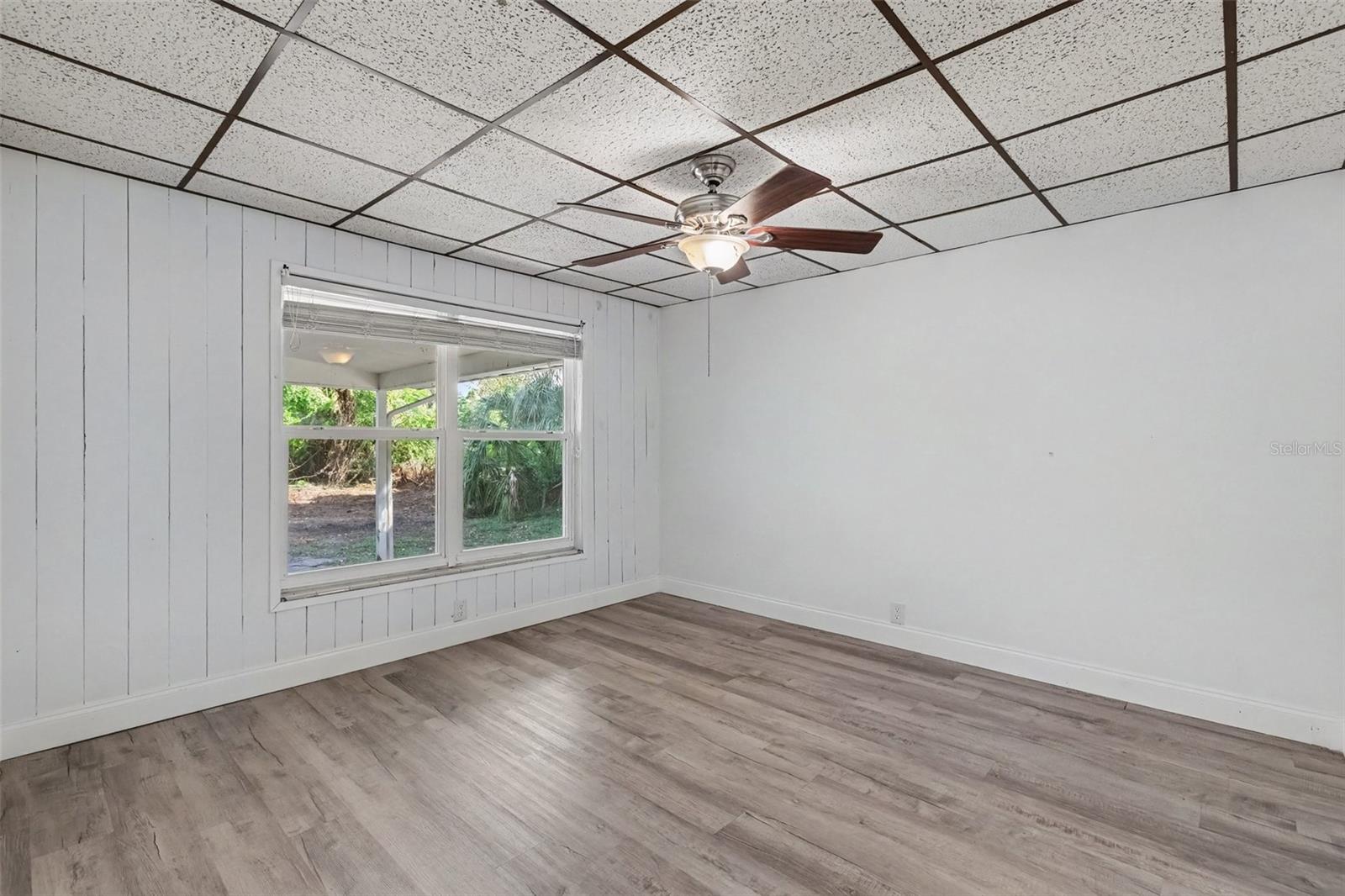404 E MORGAN ST — photo 19