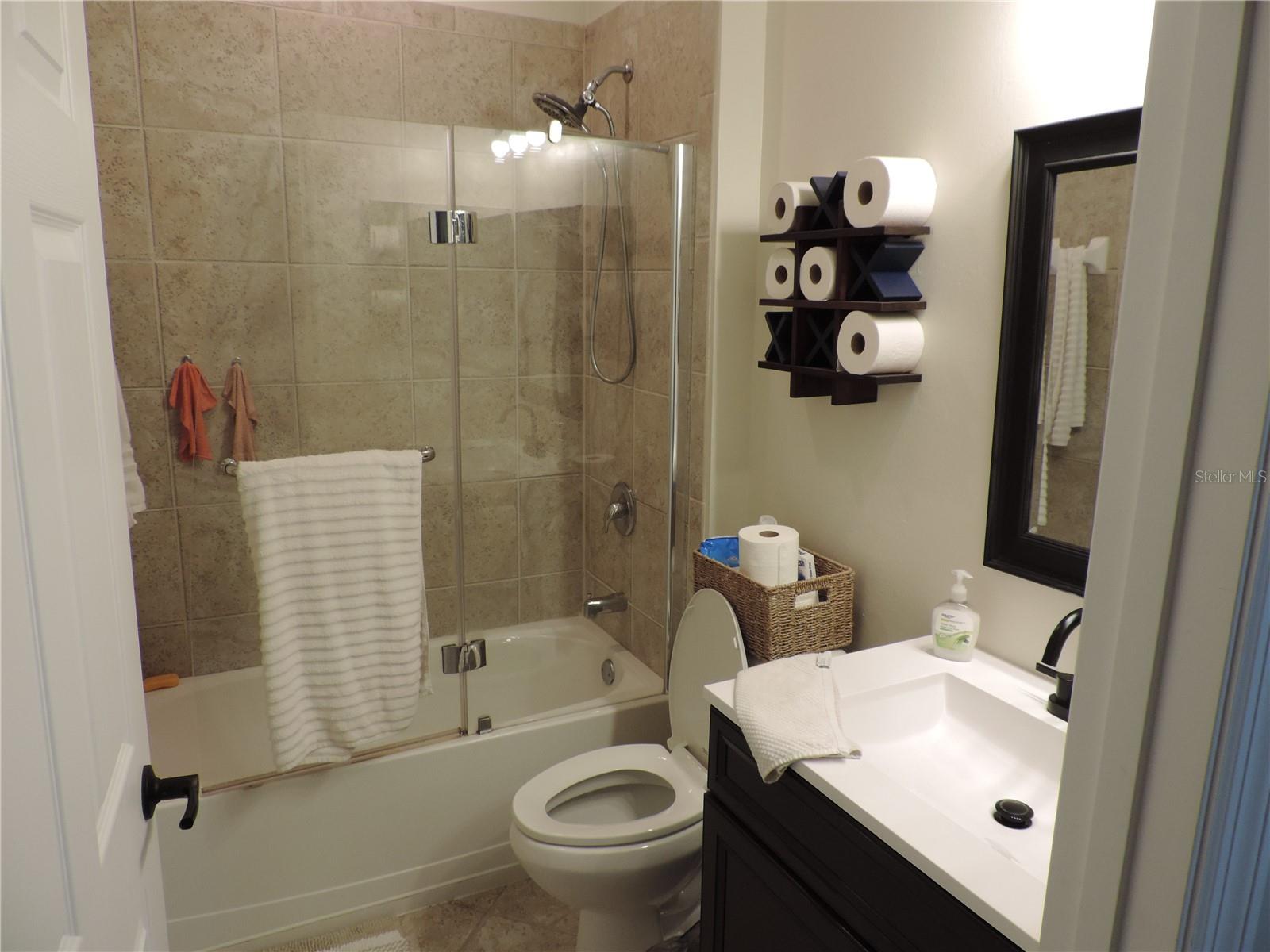 5070 LAYTON DR — photo 19