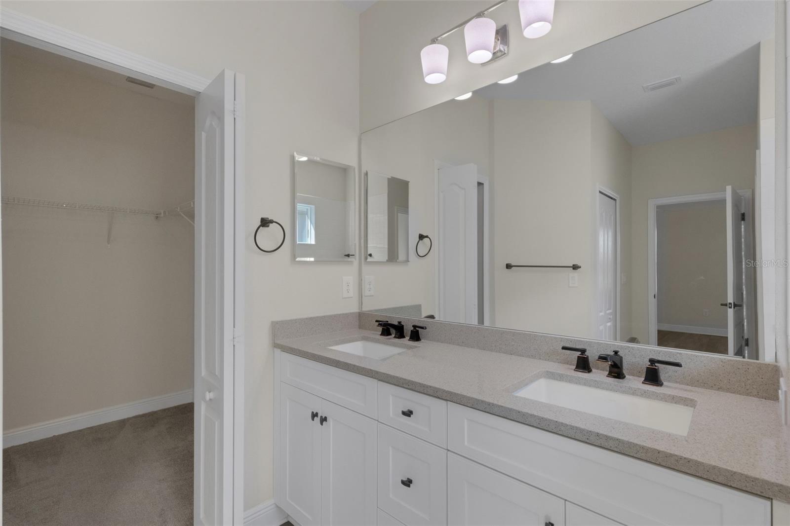 10426 CROOKED CREEK CT — photo 18