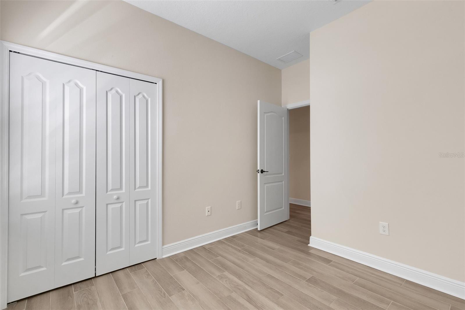 10426 CROOKED CREEK CT — photo 27