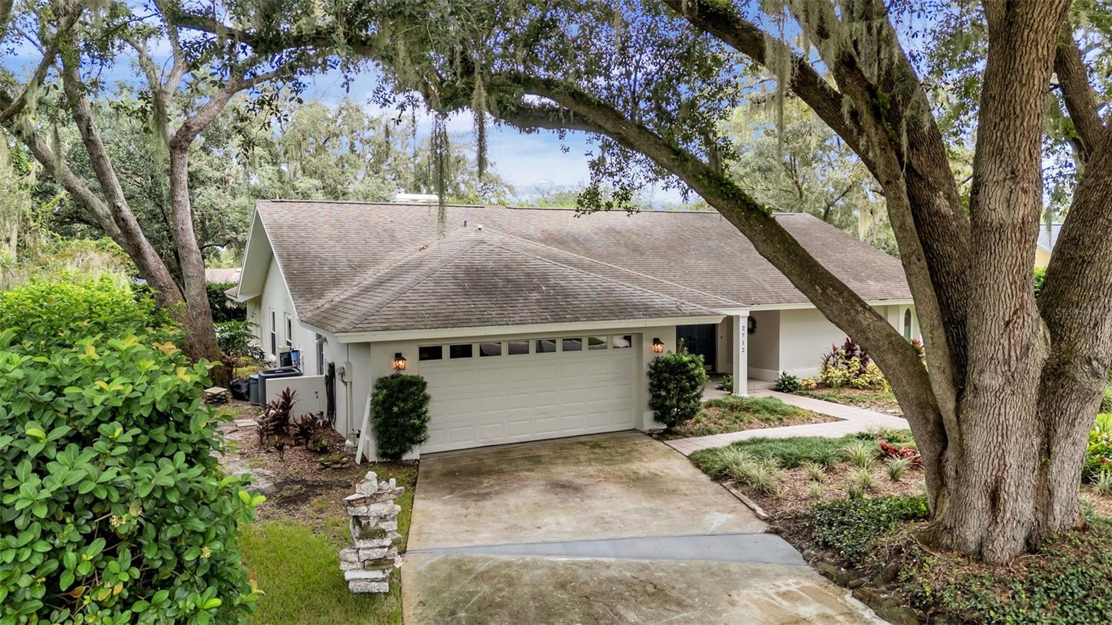 2712 LAUREL OAK DR — photo 45