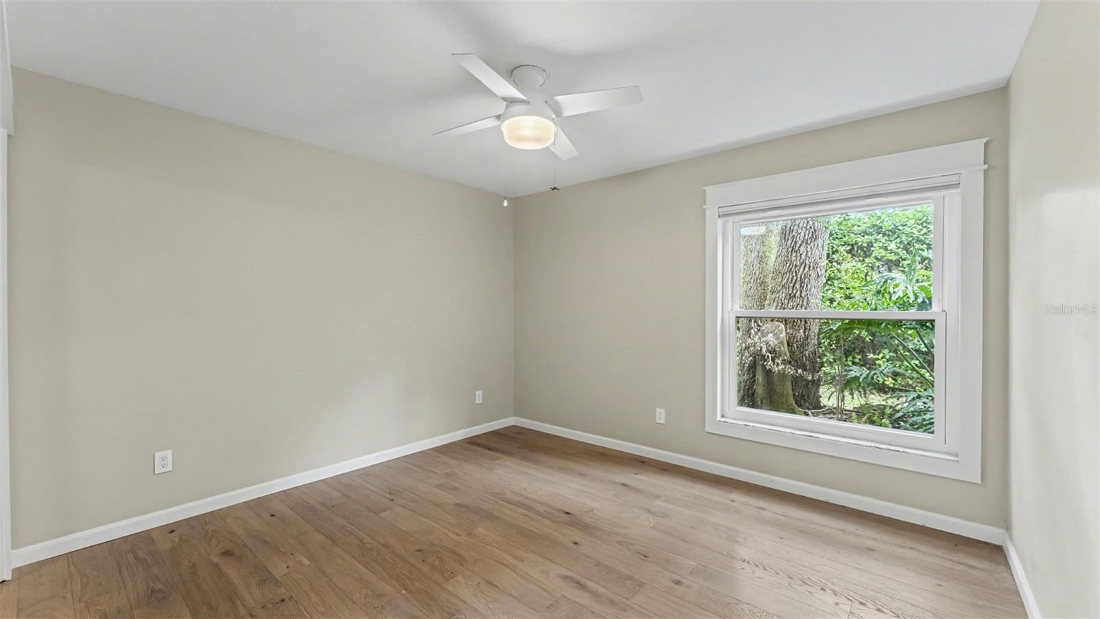 2712 LAUREL OAK DR — photo 33