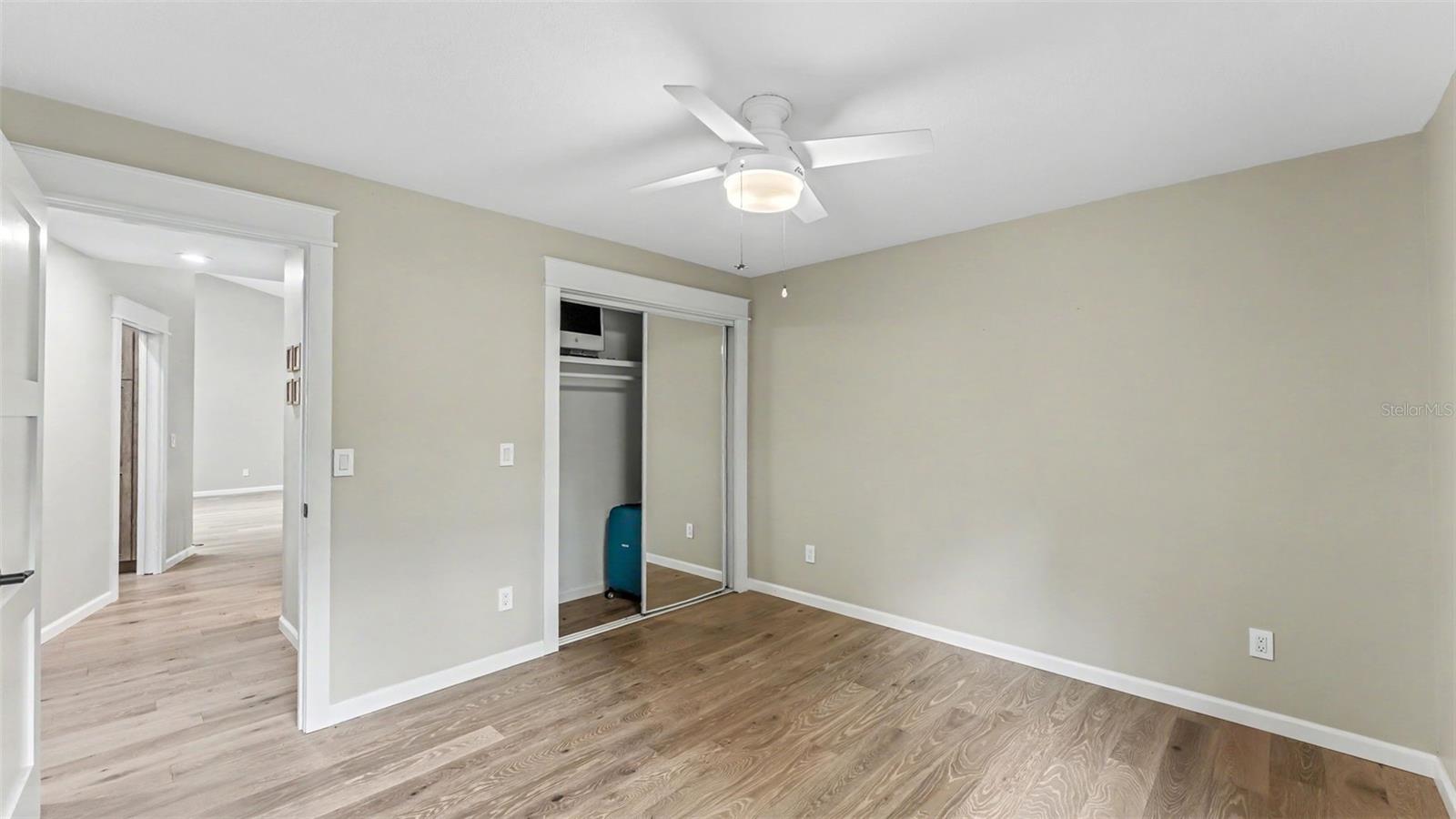 2712 LAUREL OAK DR — photo 32