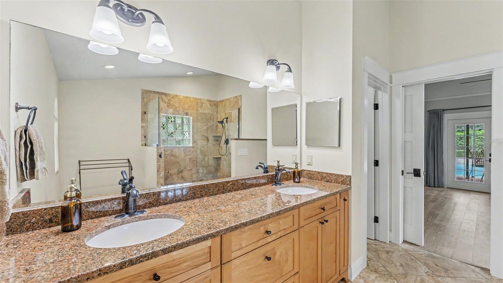 2712 LAUREL OAK DR — photo 24