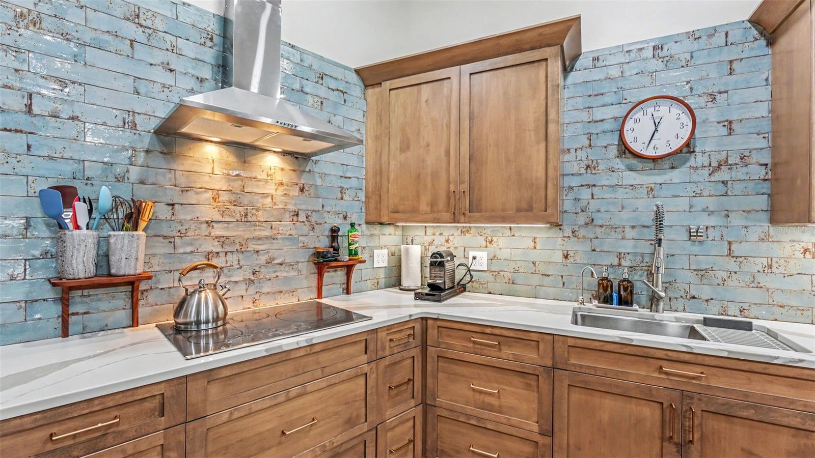 2712 LAUREL OAK DR — photo 4