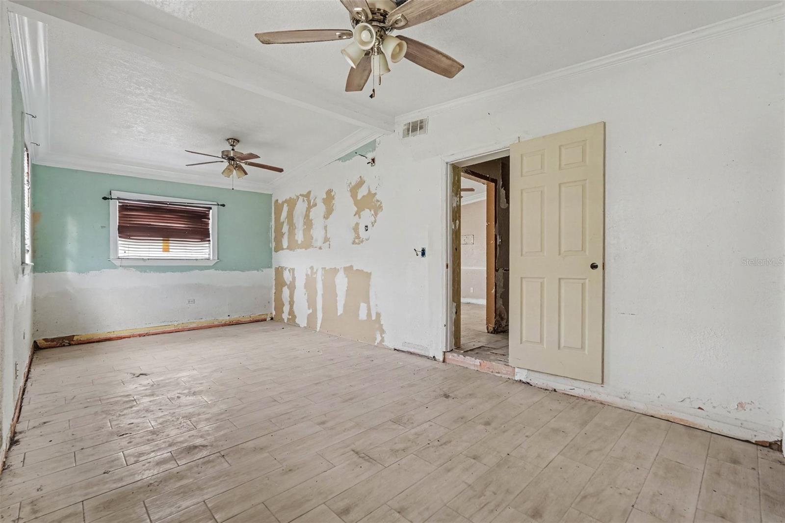 10925 N FLORENCE AVE — photo 12