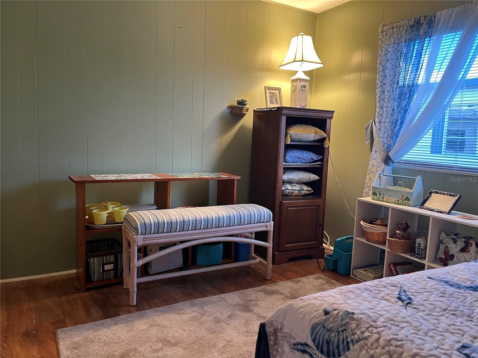 804 CERVINA DR N — photo 10
