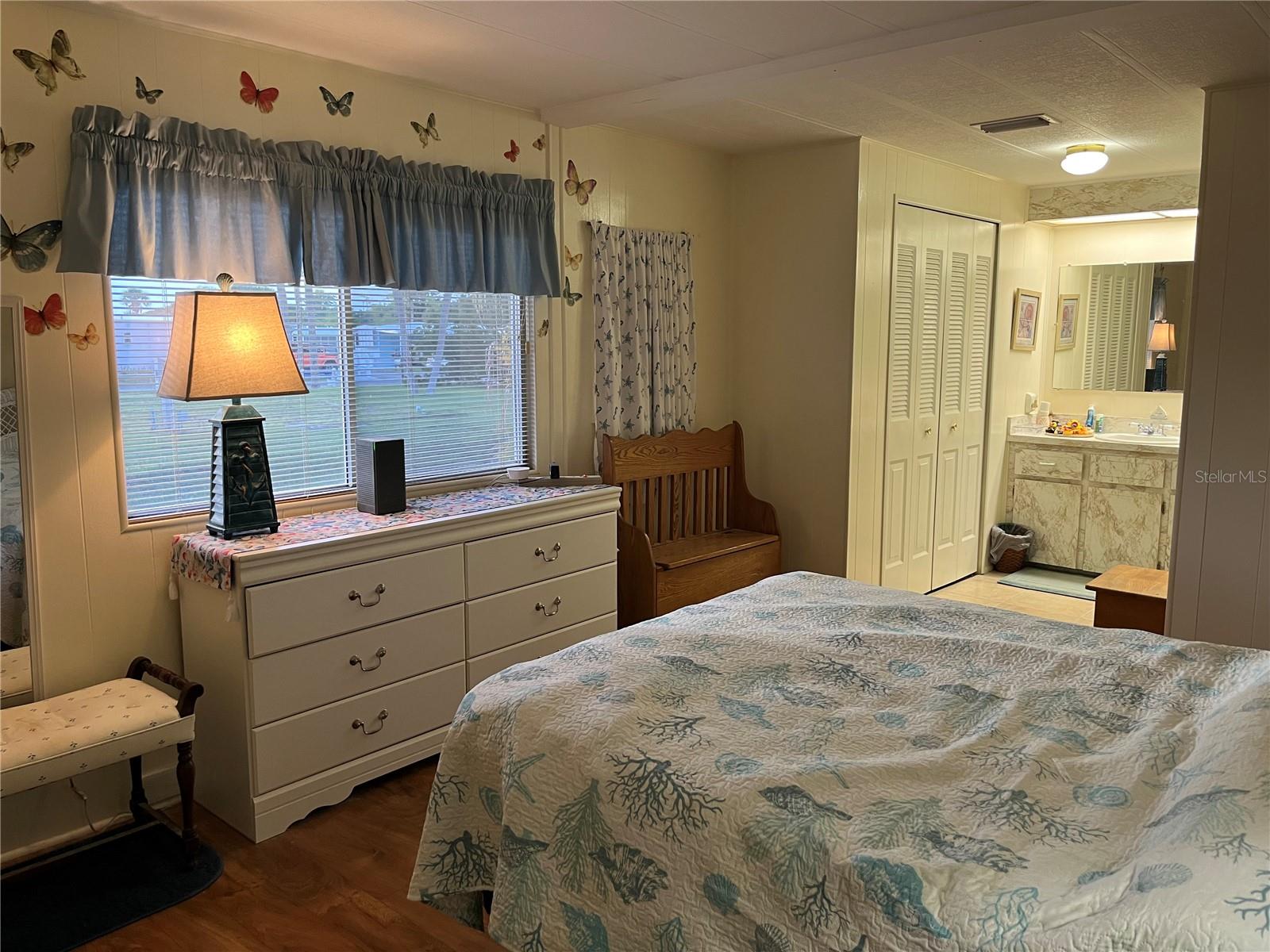 804 CERVINA DR N — photo 16