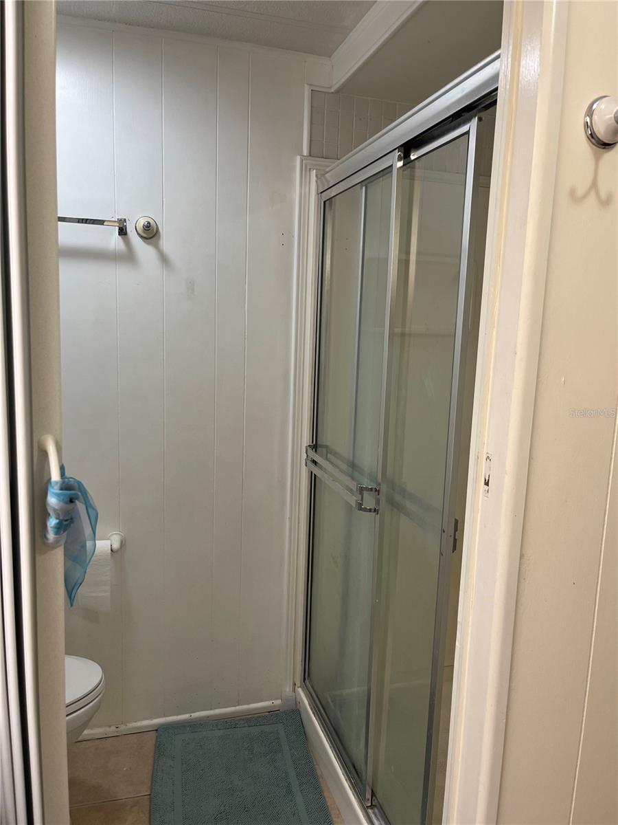804 CERVINA DR N — photo 18