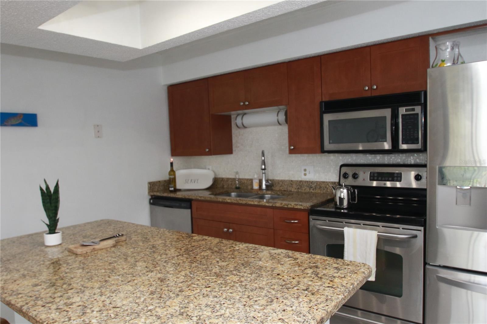 10200 GANDY BLVD N #1135 — photo 8