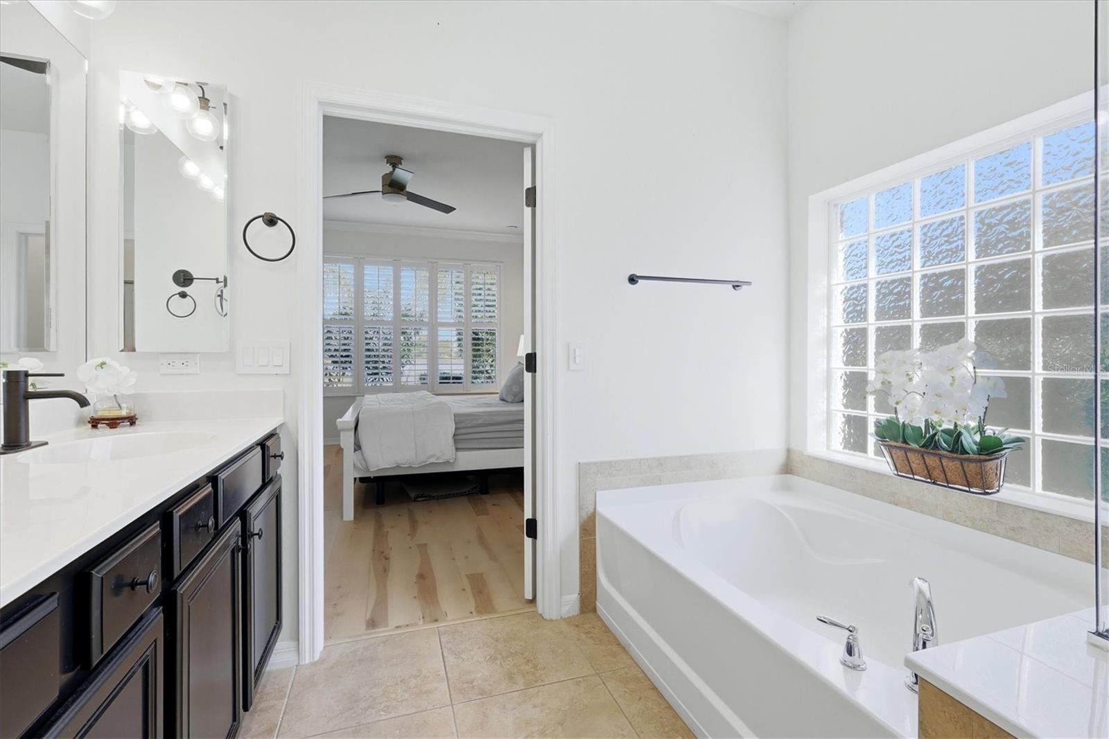 19256 JALISCA ST — photo 25