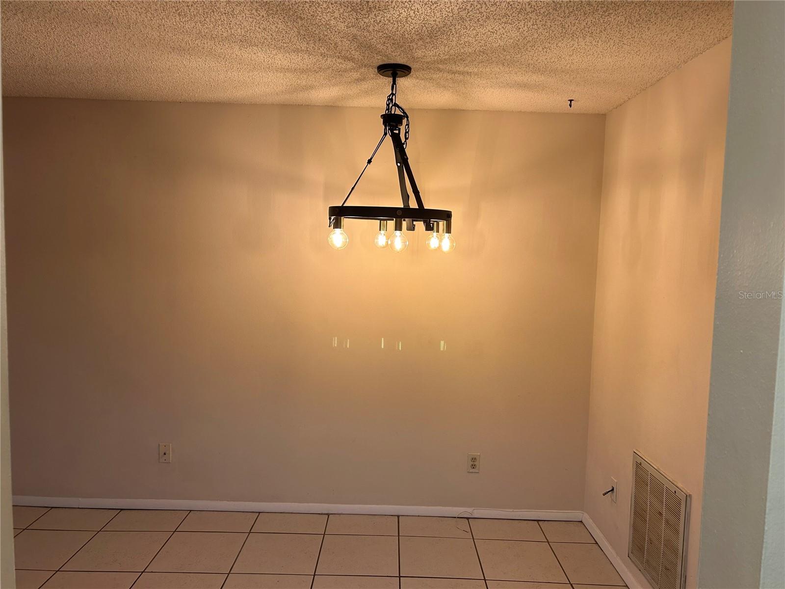 2442 ENTERPRISE RD #5 — photo 8
