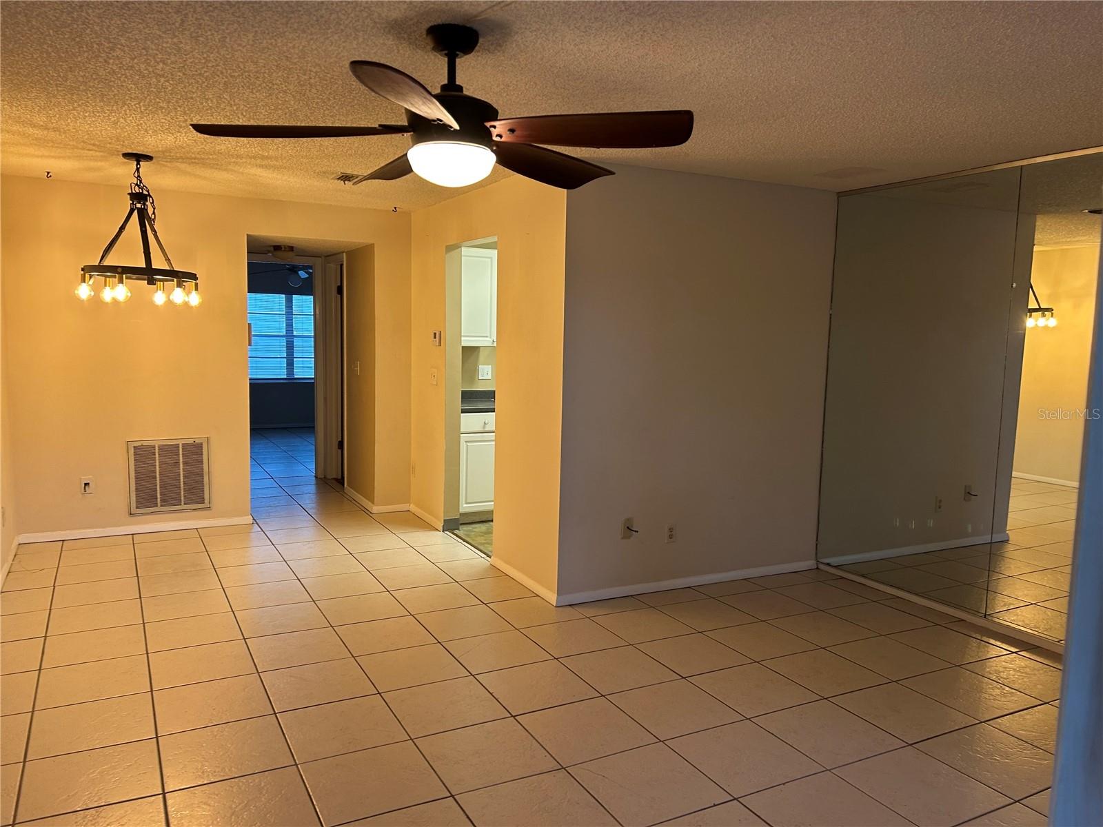2442 ENTERPRISE RD #5 — photo 6
