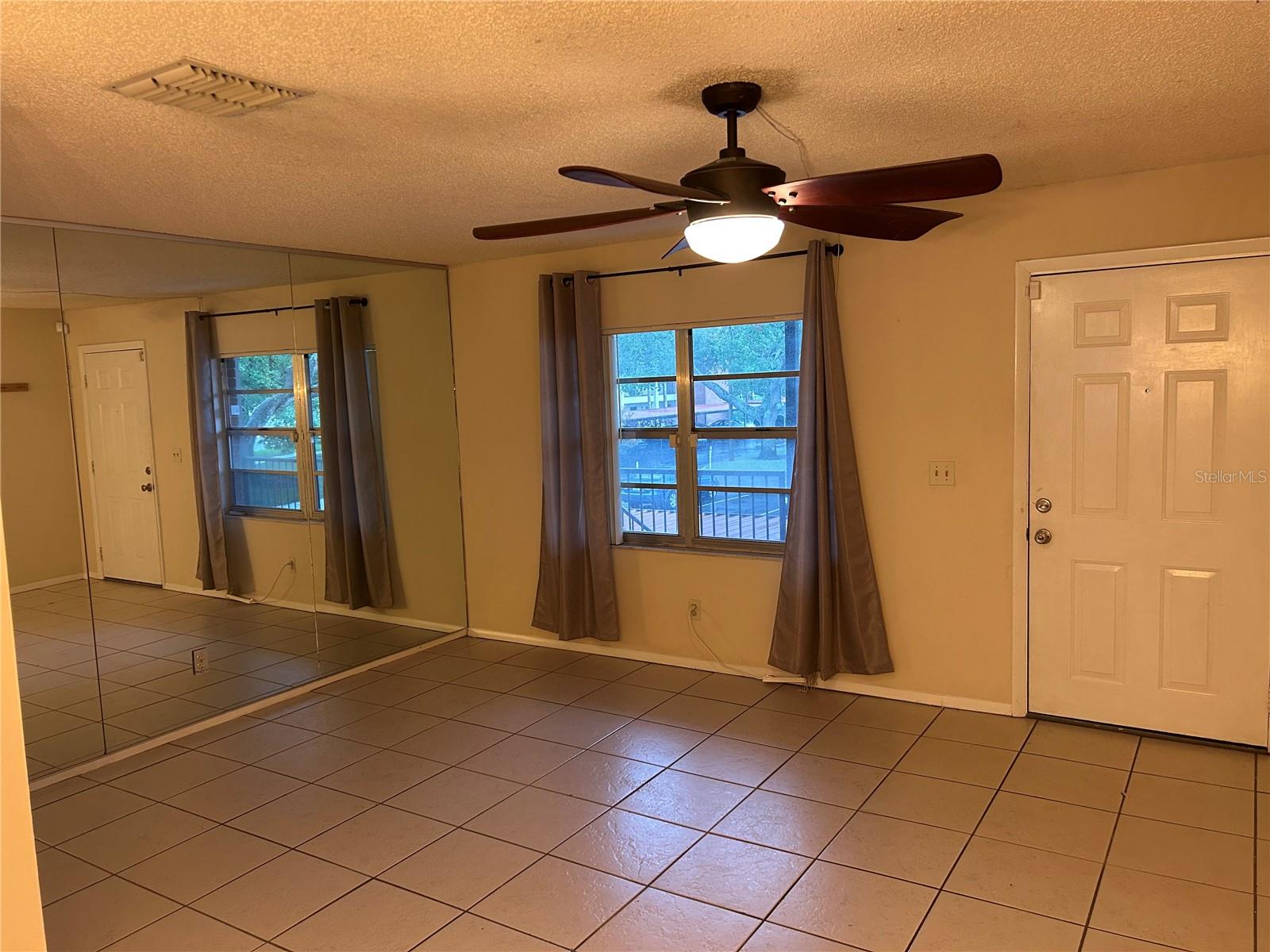 2442 ENTERPRISE RD #5 — photo 5