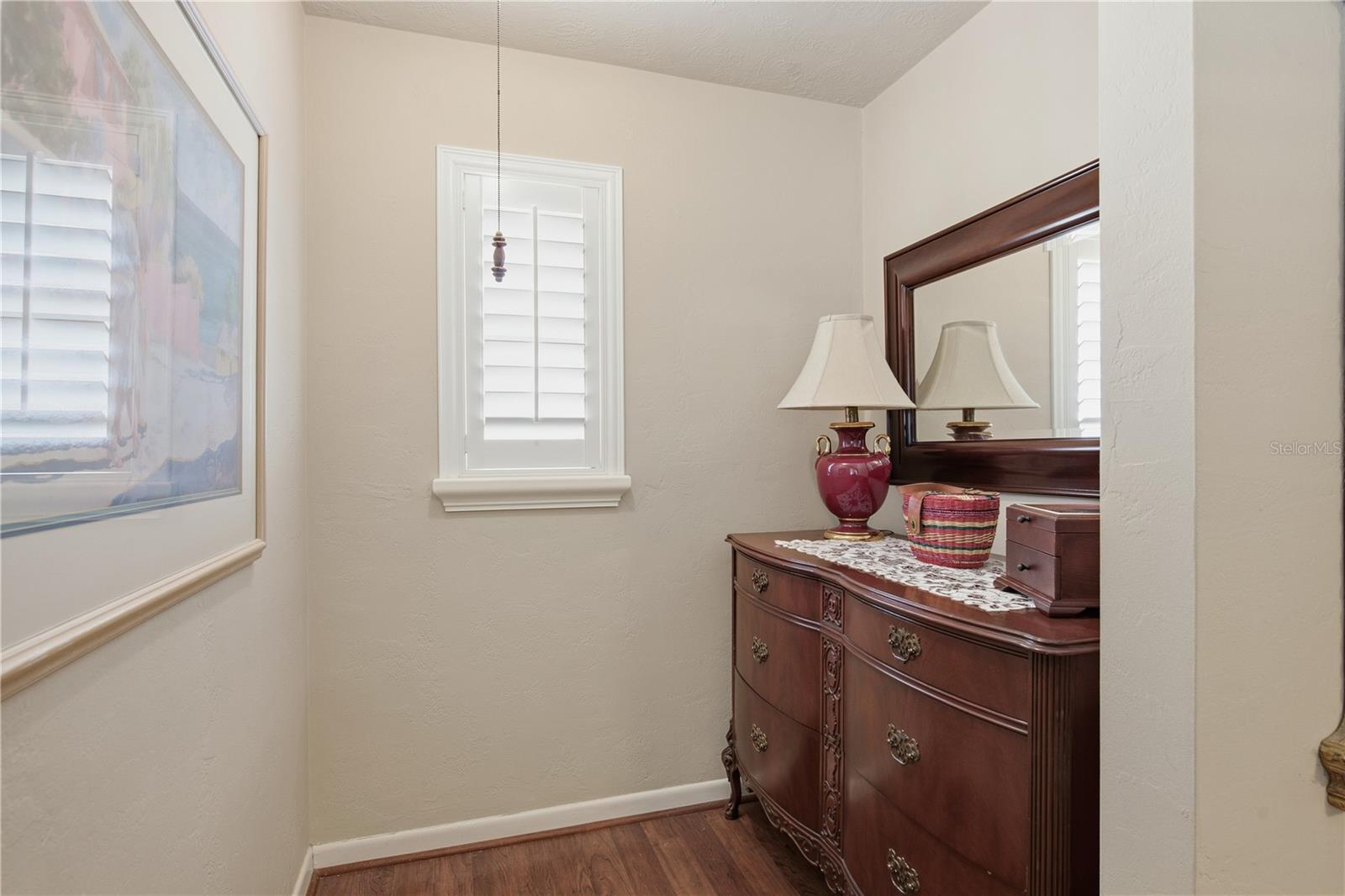 233 WESTWINDS DR — photo 20