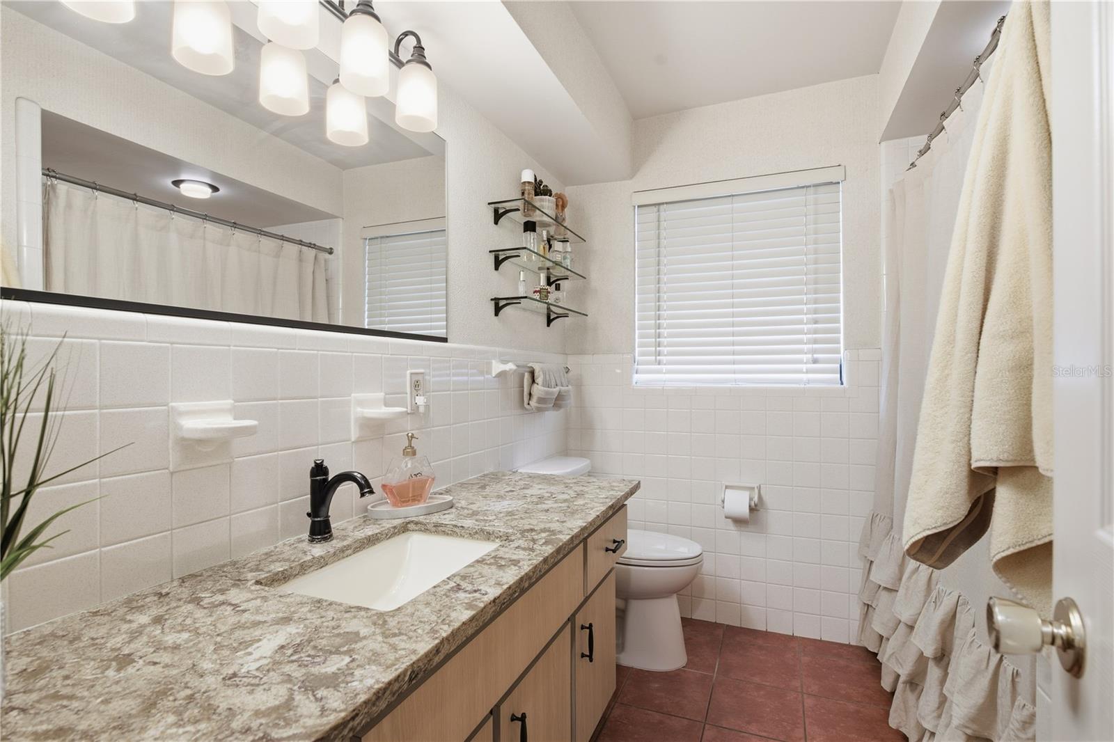 233 WESTWINDS DR — photo 26