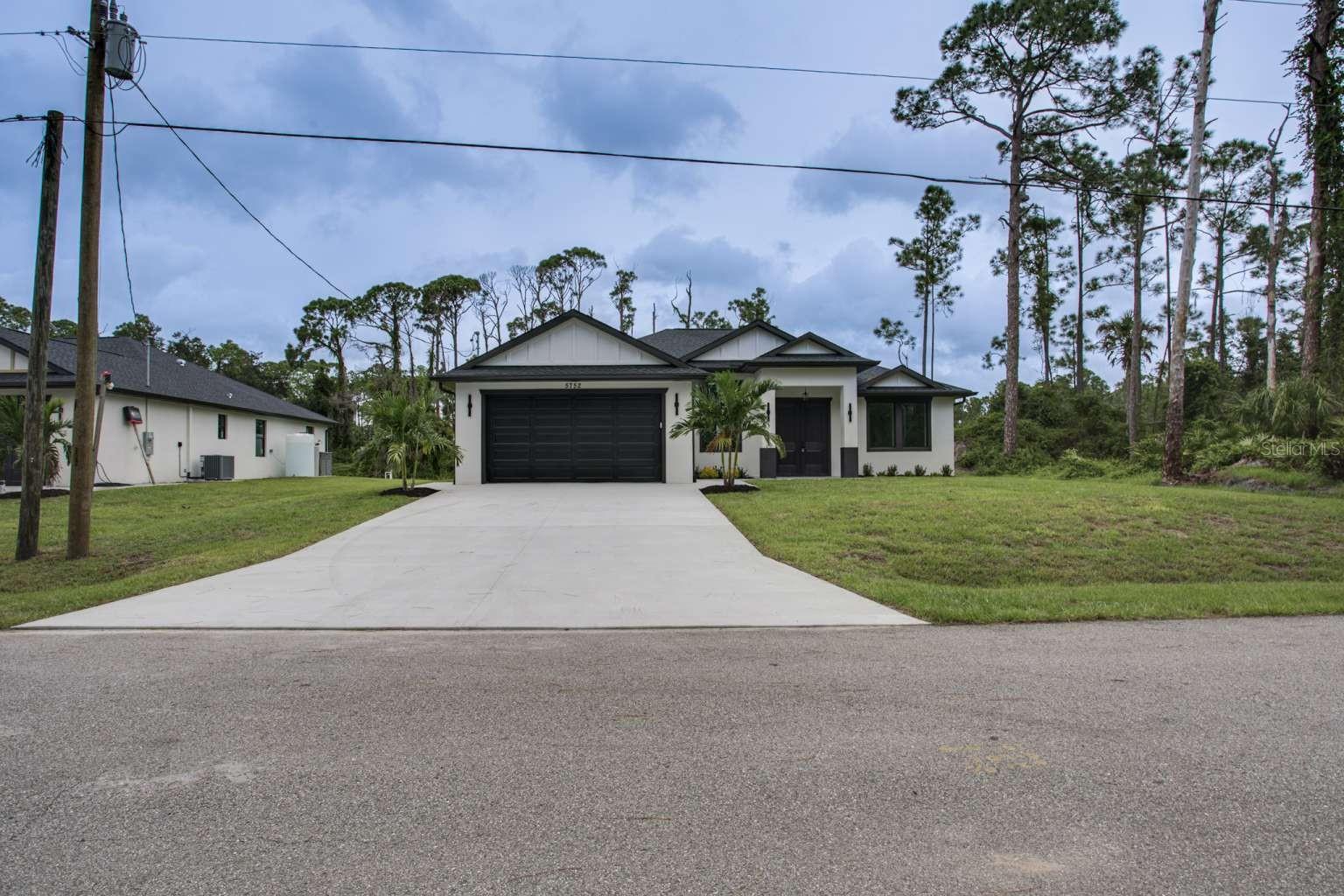 5752 SHAFFER AVE — photo 4