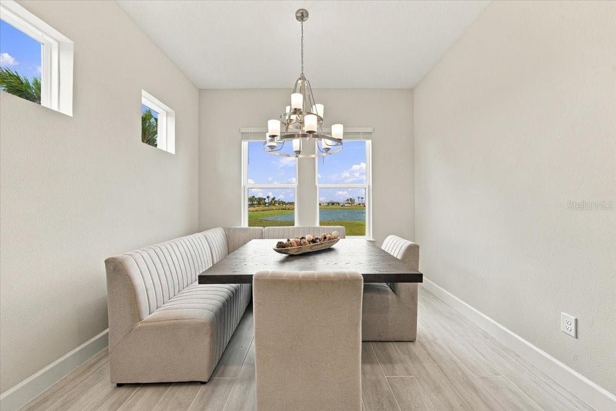 13705 IONA AVE — photo 21