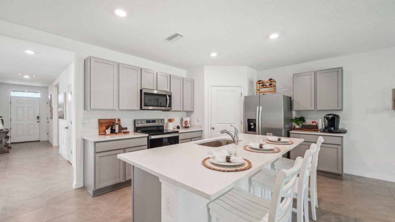 7650 WHEAT STONE DR — photo 5
