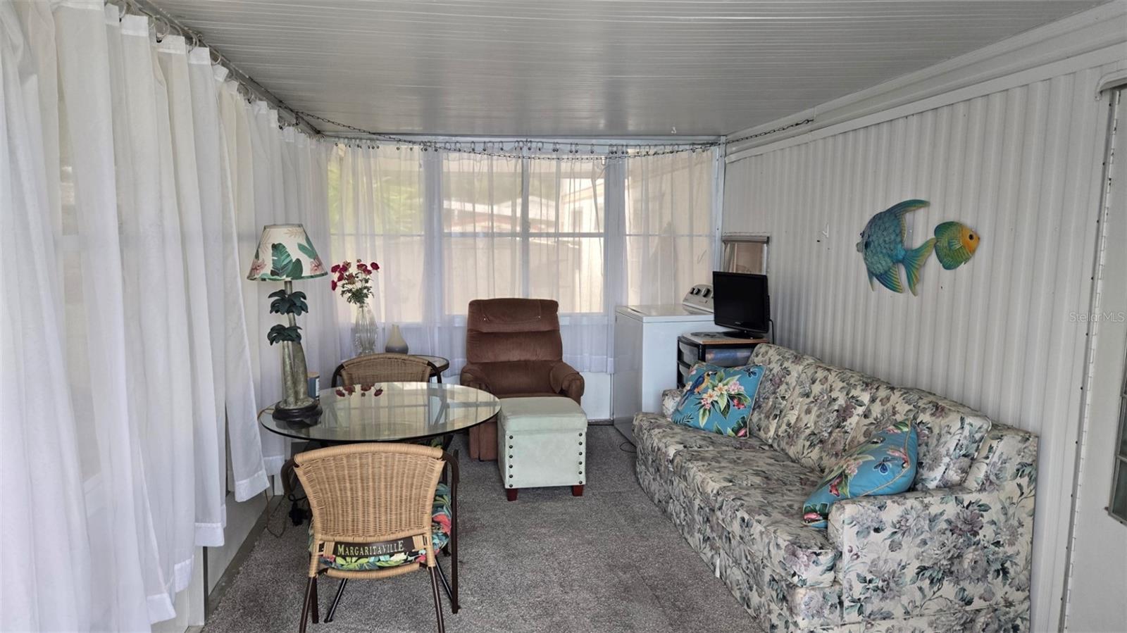 3323 BONNIE DR — photo 14