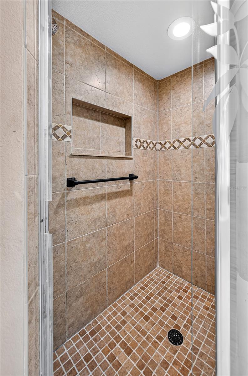 836 CONNEMARA CIR — photo 56