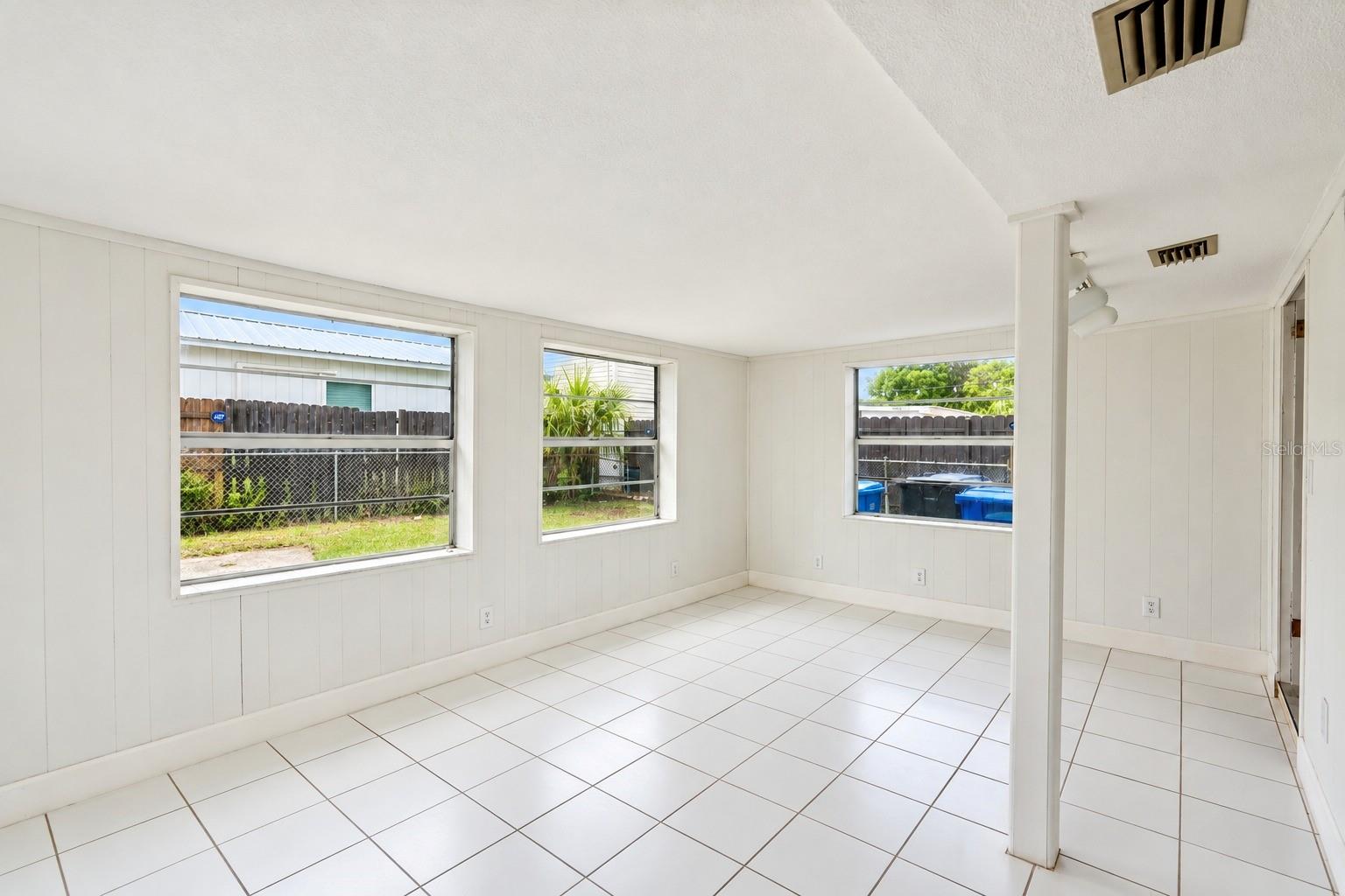 4408 W ELM ST — photo 20