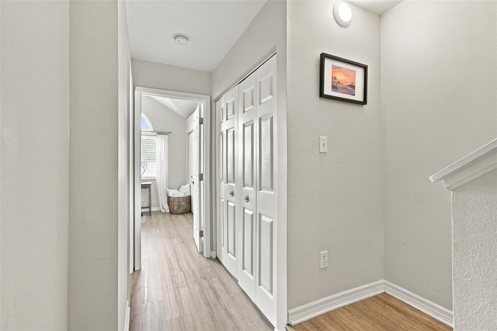 405 MADEIRA CIR — photo 19