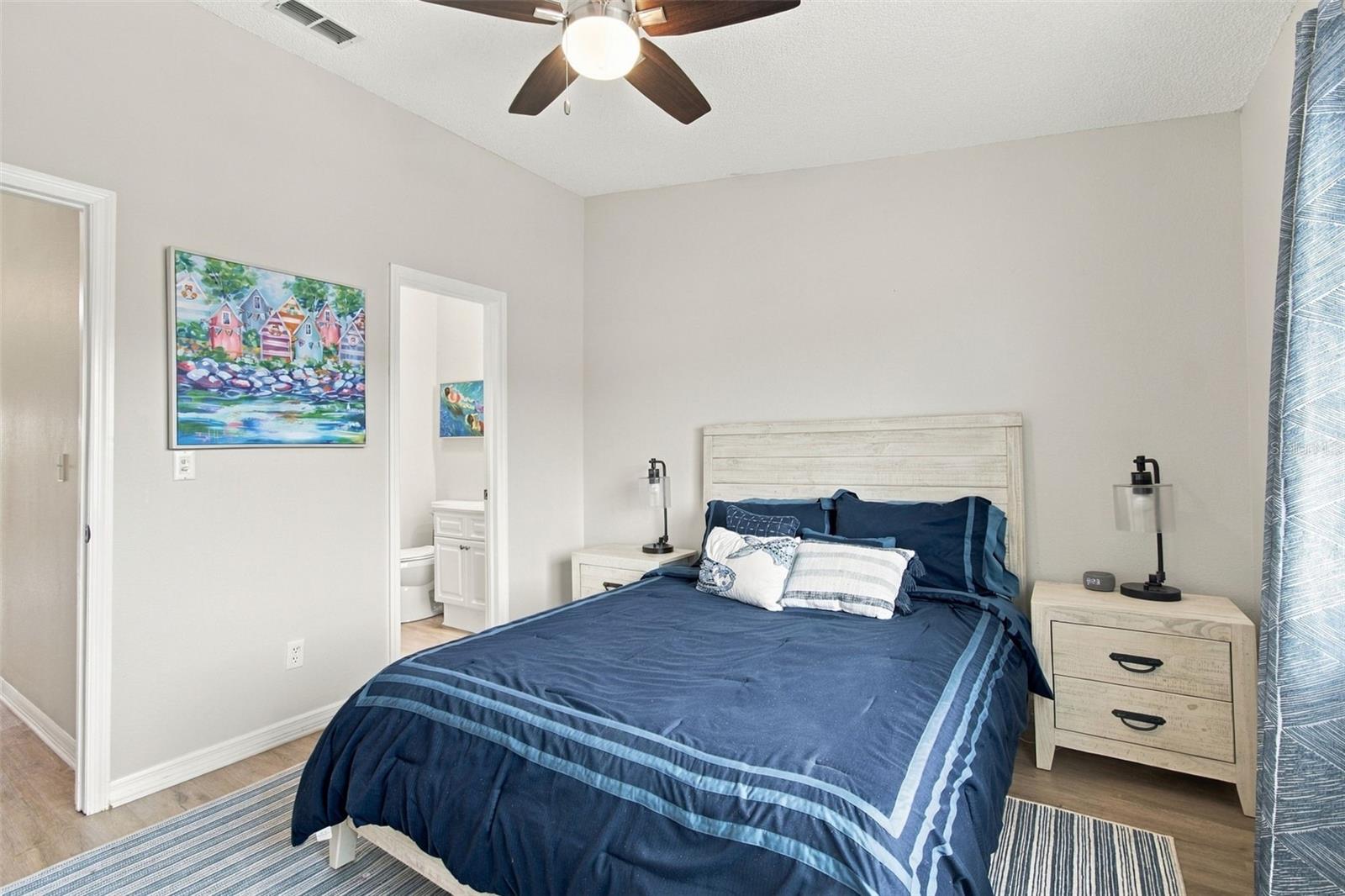 405 MADEIRA CIR — photo 35