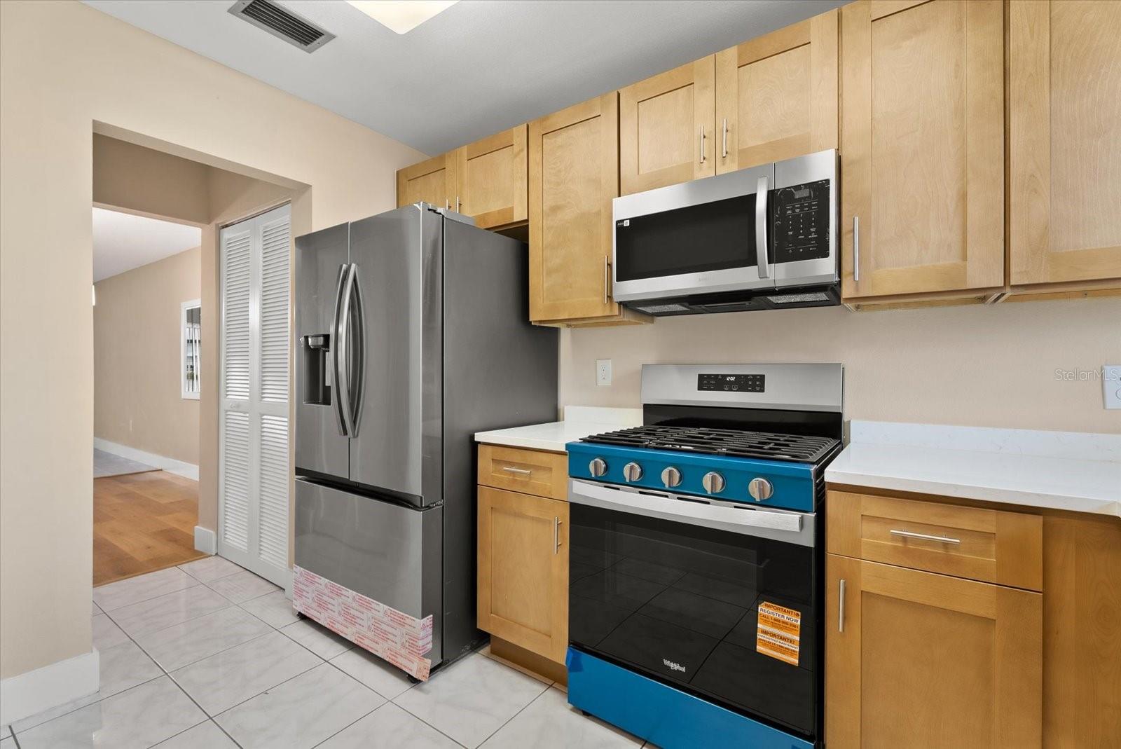 5925 SHORE BLVD S #105 — photo 19