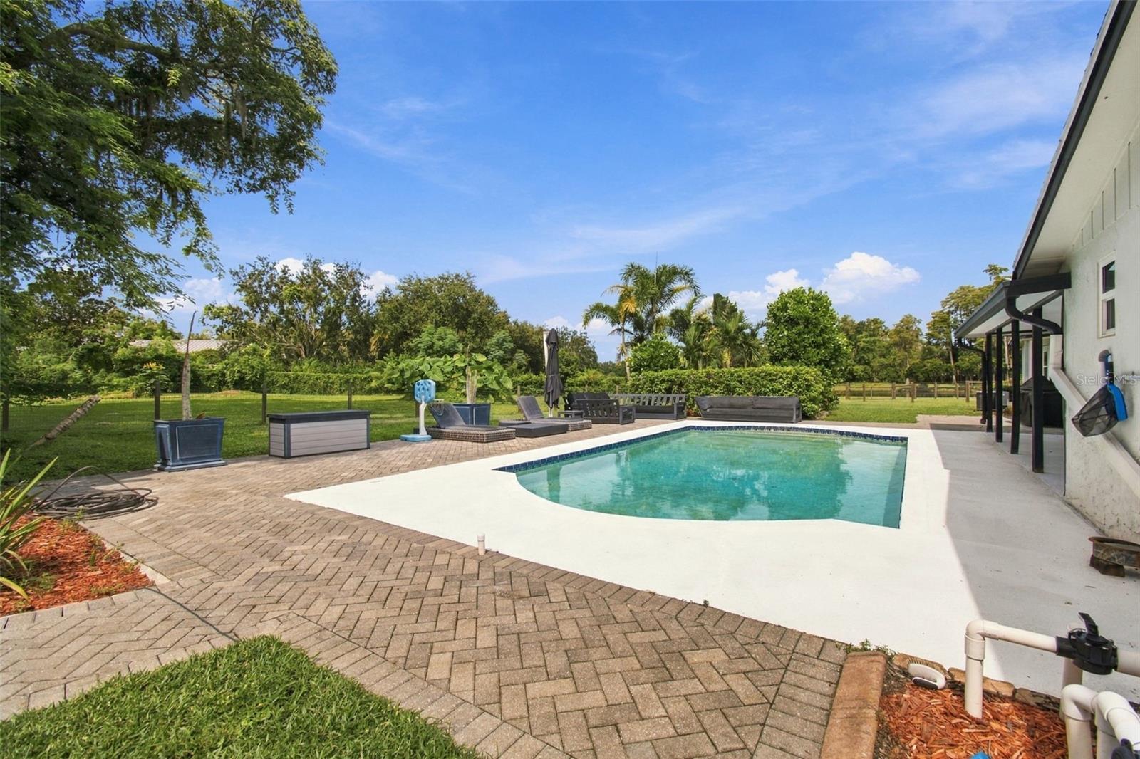 19902 GUNN HWY — photo 63