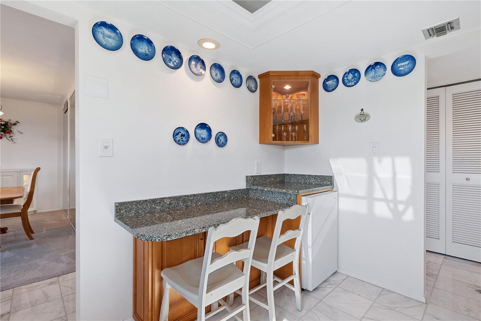 6285 MIDNIGHT PASS RD #406 — photo 17