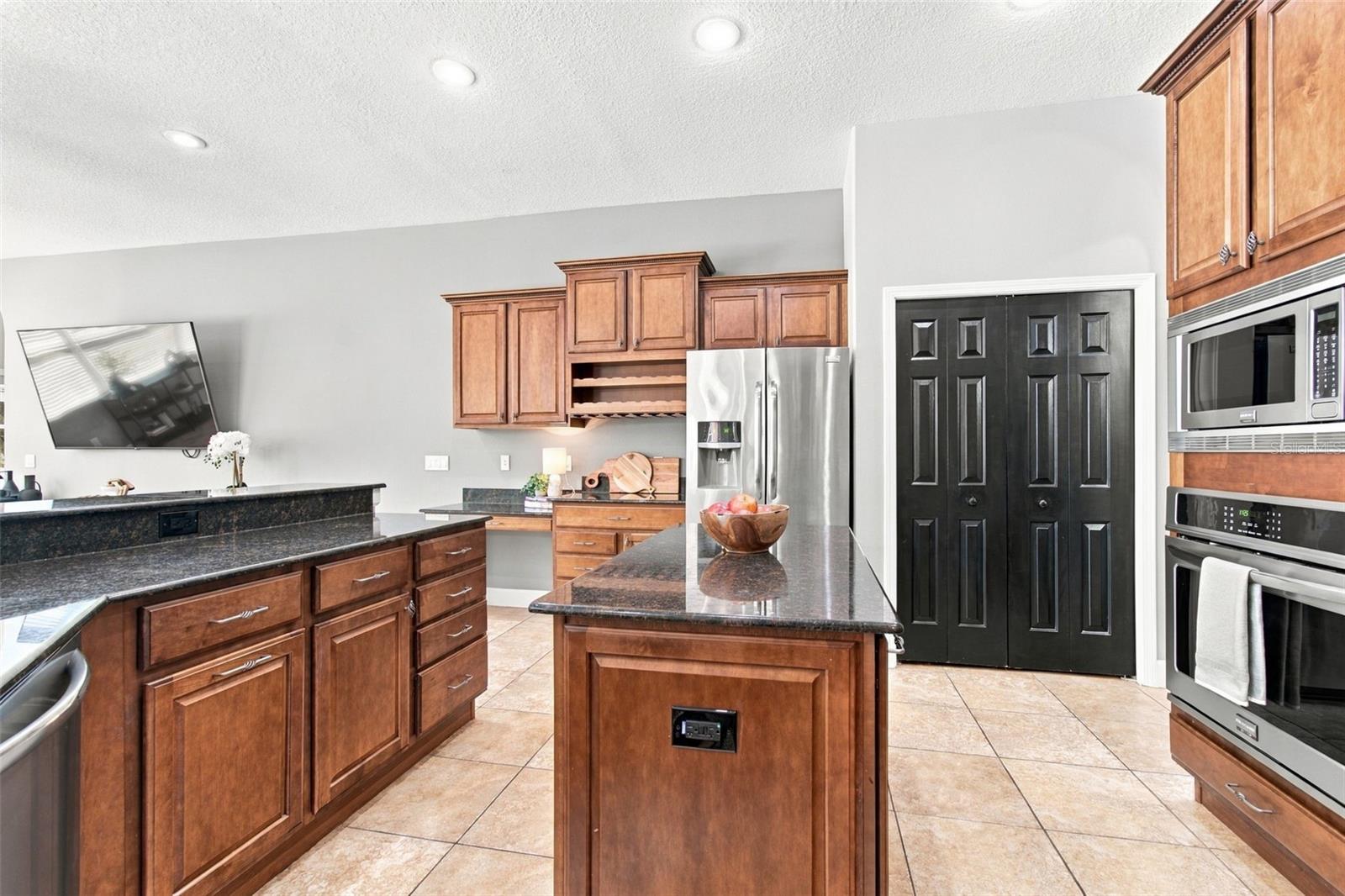 13887 GAVIN RD — photo 63