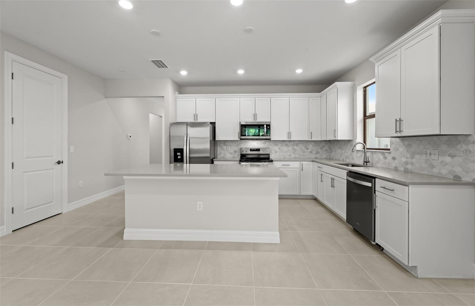 2633 GABEL OAK DR — photo 2
