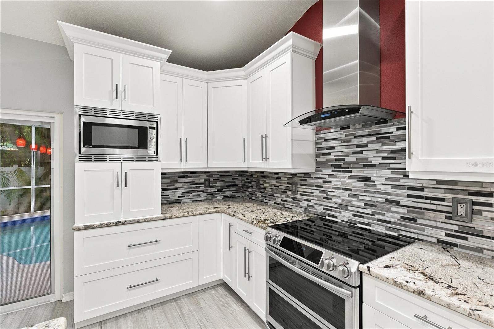 155 LAKE SHORE DR E — photo 11