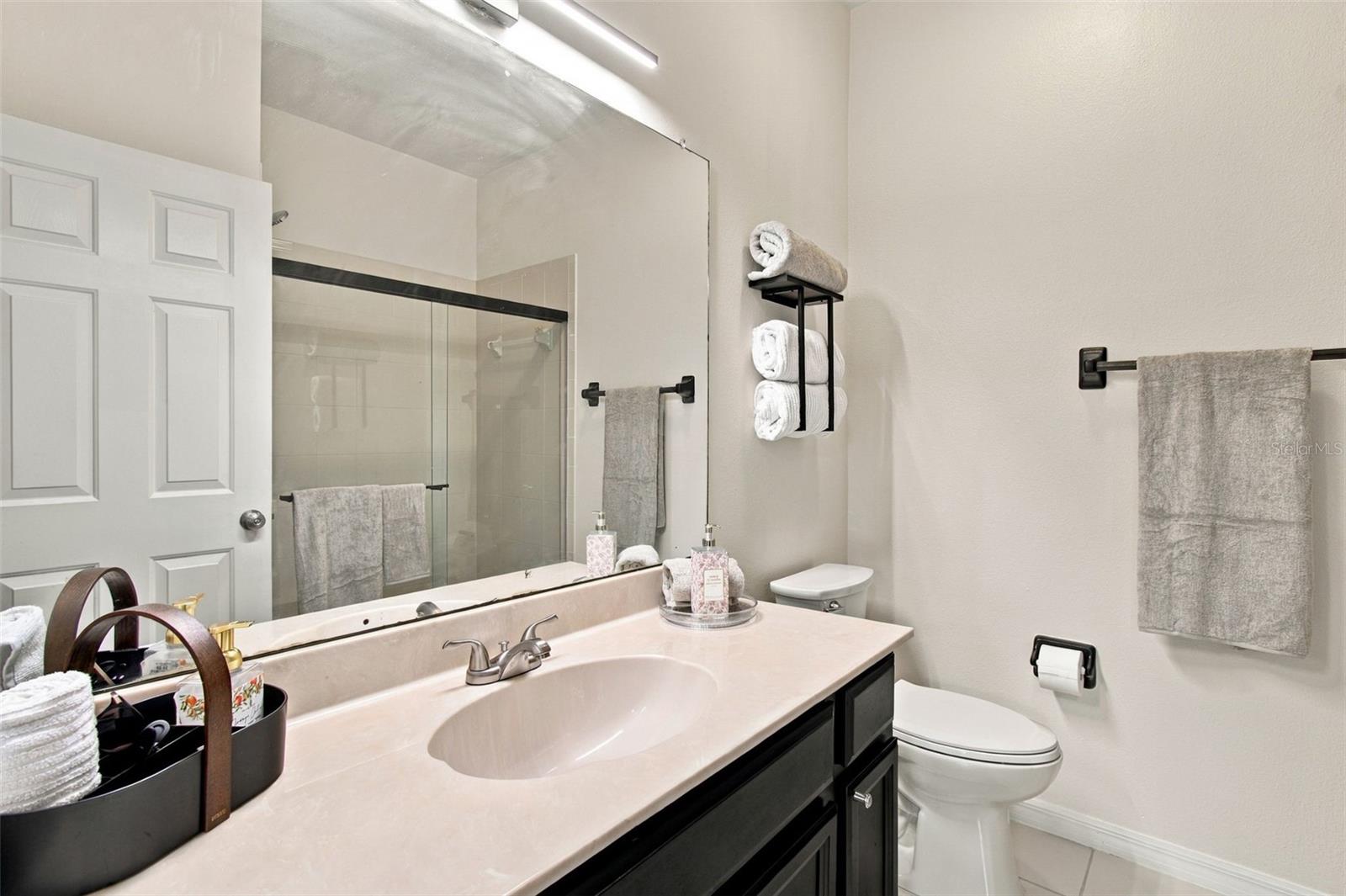 9420 GEORGIAN PARK LN #108 — photo 32