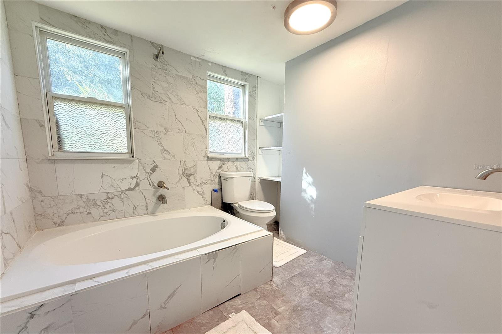 6905 AZLEE AVE — photo 21