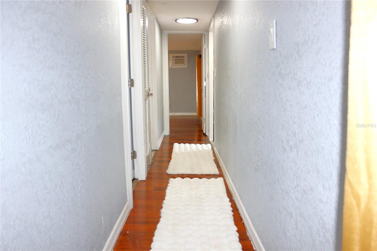 6905 AZLEE AVE — photo 19