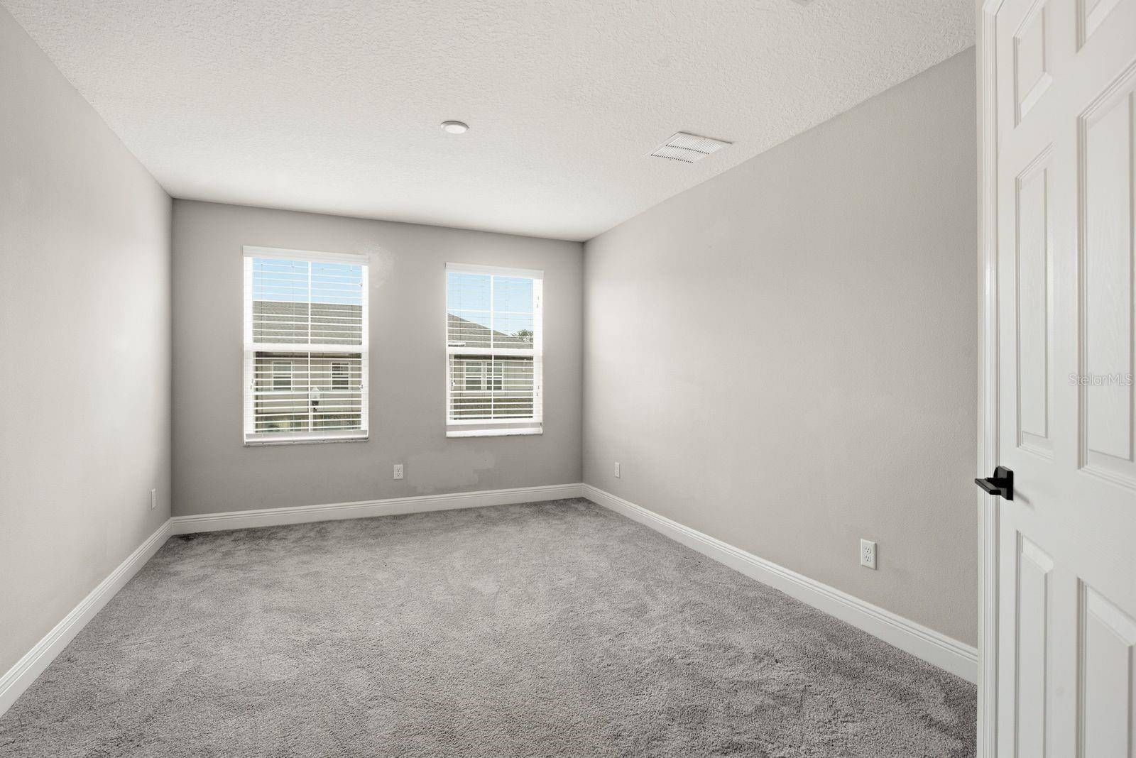 2432 FOGGY CREEK CIR — photo 31