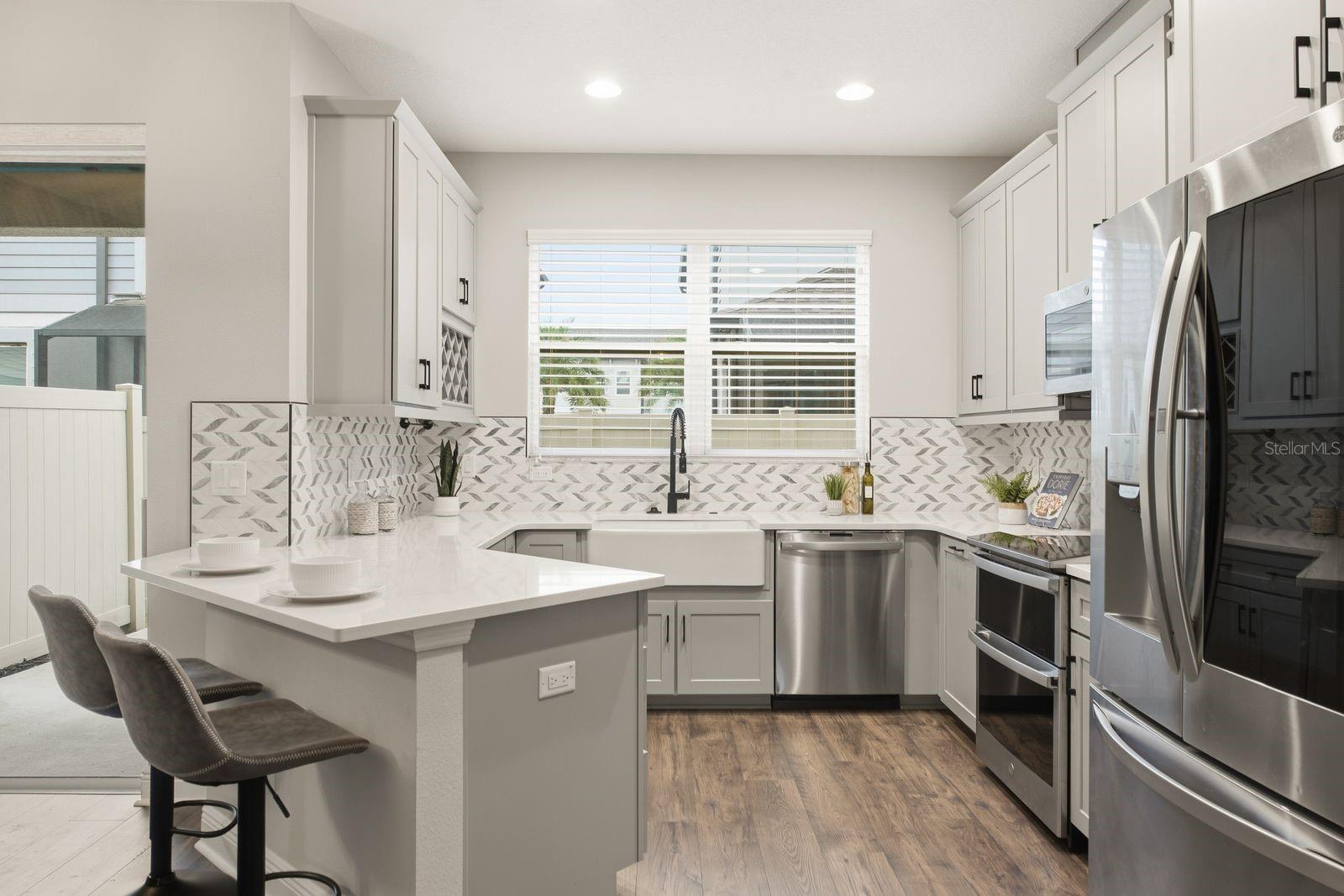 2432 FOGGY CREEK CIR — photo 13