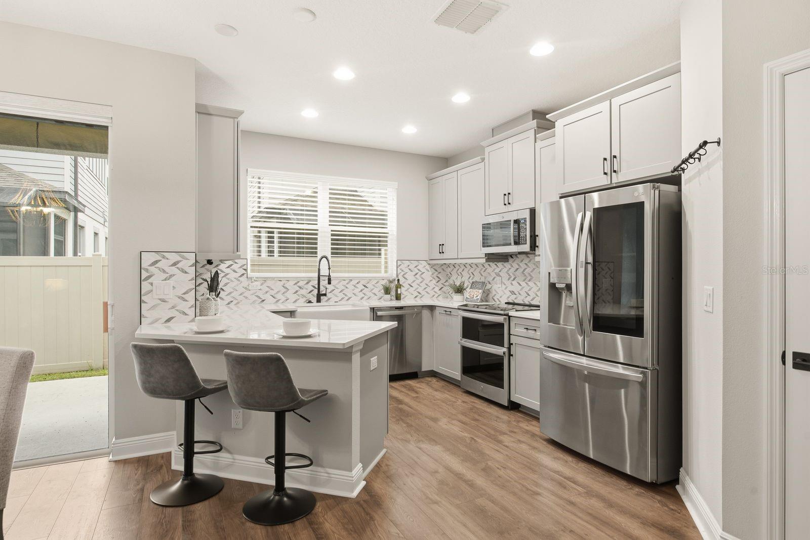 2432 FOGGY CREEK CIR — photo 12