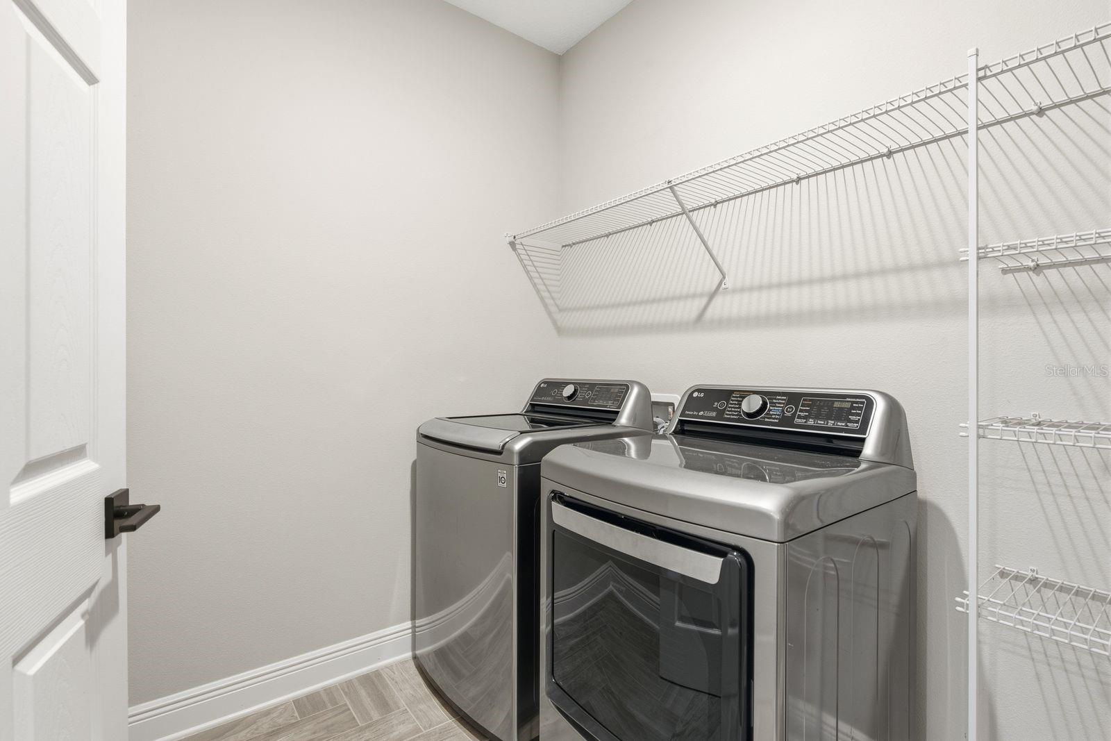 2432 FOGGY CREEK CIR — photo 33